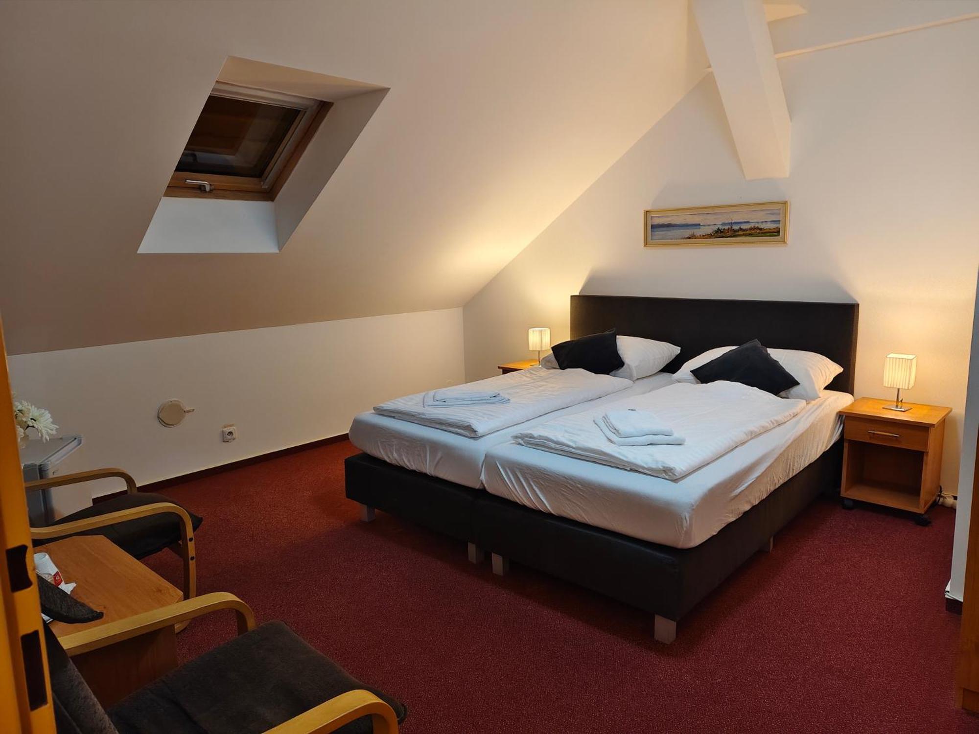 Hotel Bily Konicek Trebon Luaran gambar