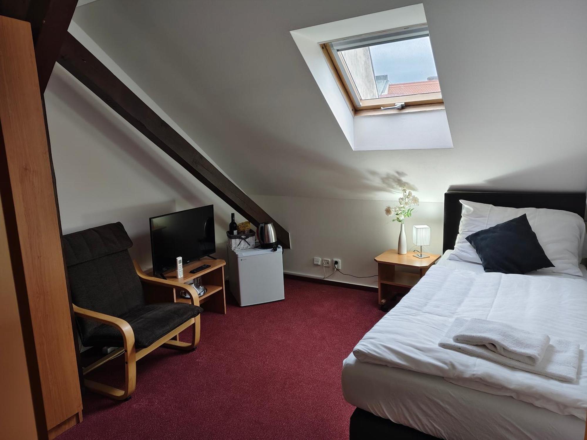 Hotel Bily Konicek Trebon Luaran gambar