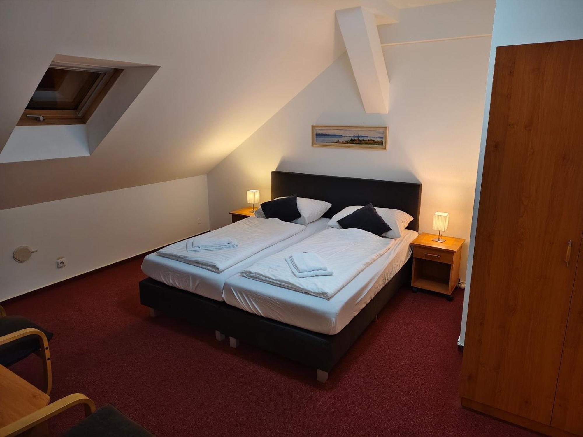 Hotel Bily Konicek Trebon Luaran gambar