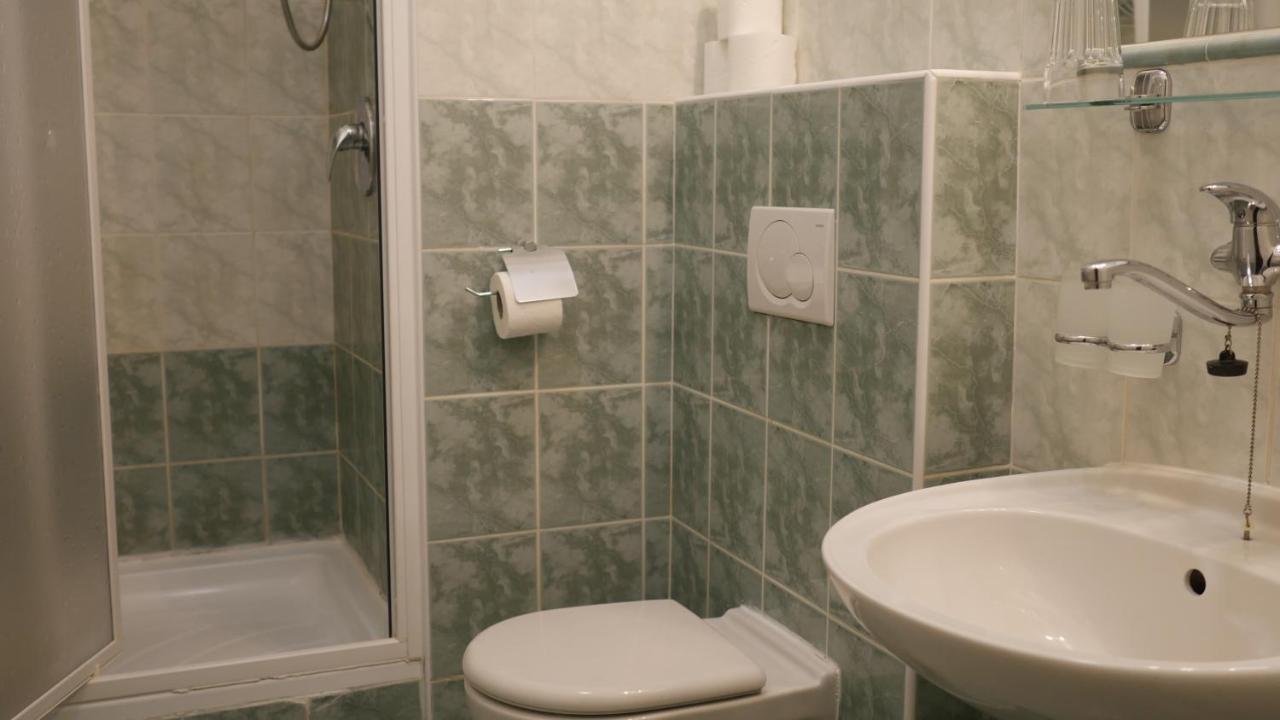 Hotel Bily Konicek Trebon Luaran gambar