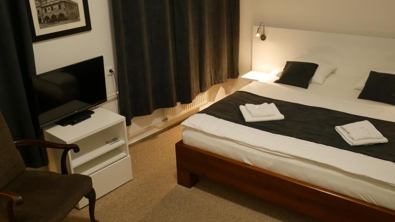Hotel Bily Konicek Trebon Luaran gambar