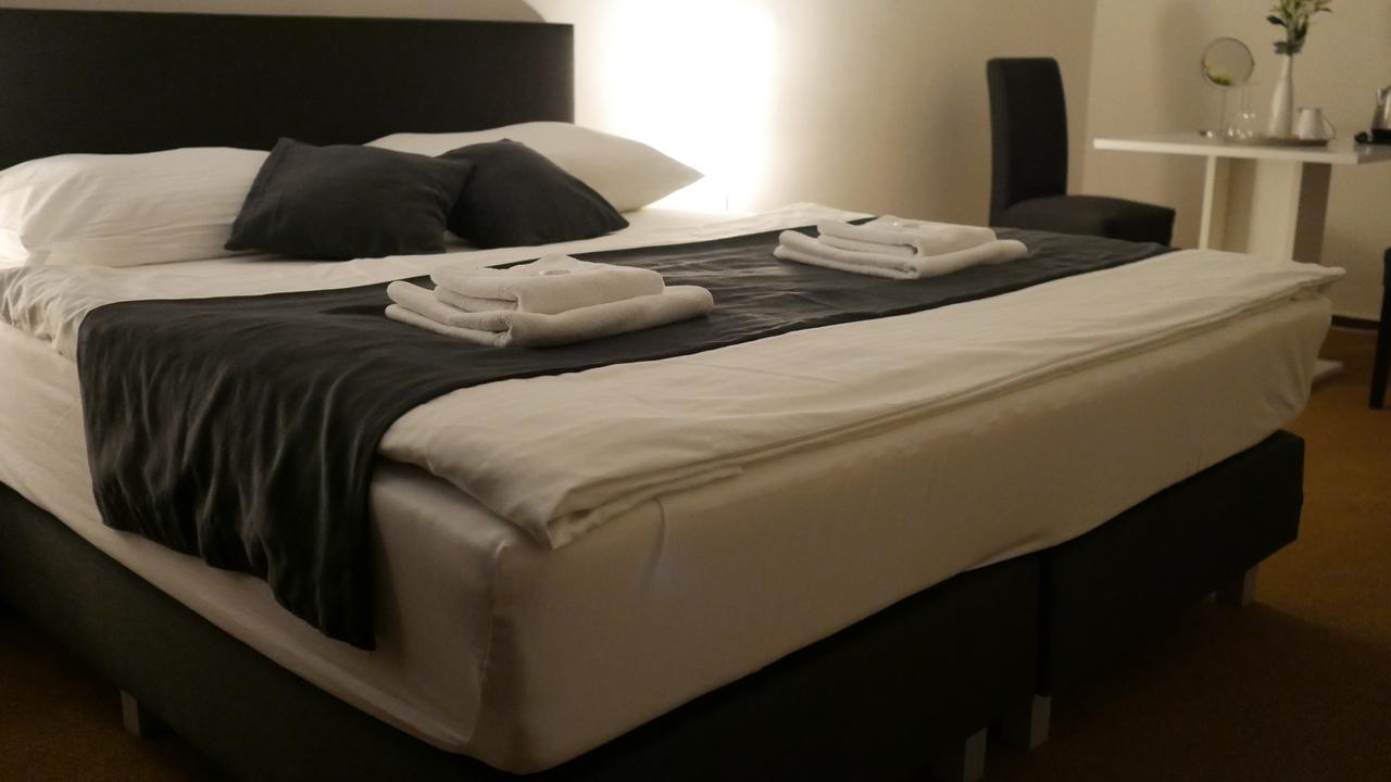 Hotel Bily Konicek Trebon Luaran gambar