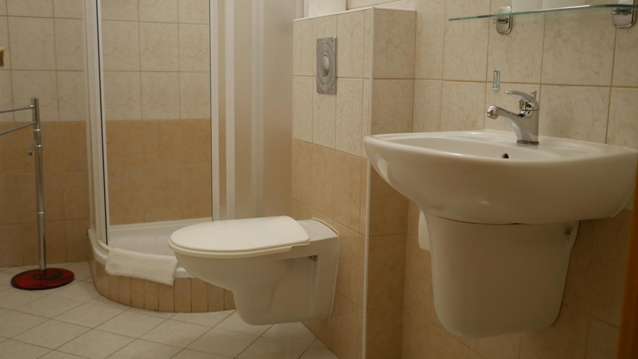Hotel Bily Konicek Trebon Luaran gambar